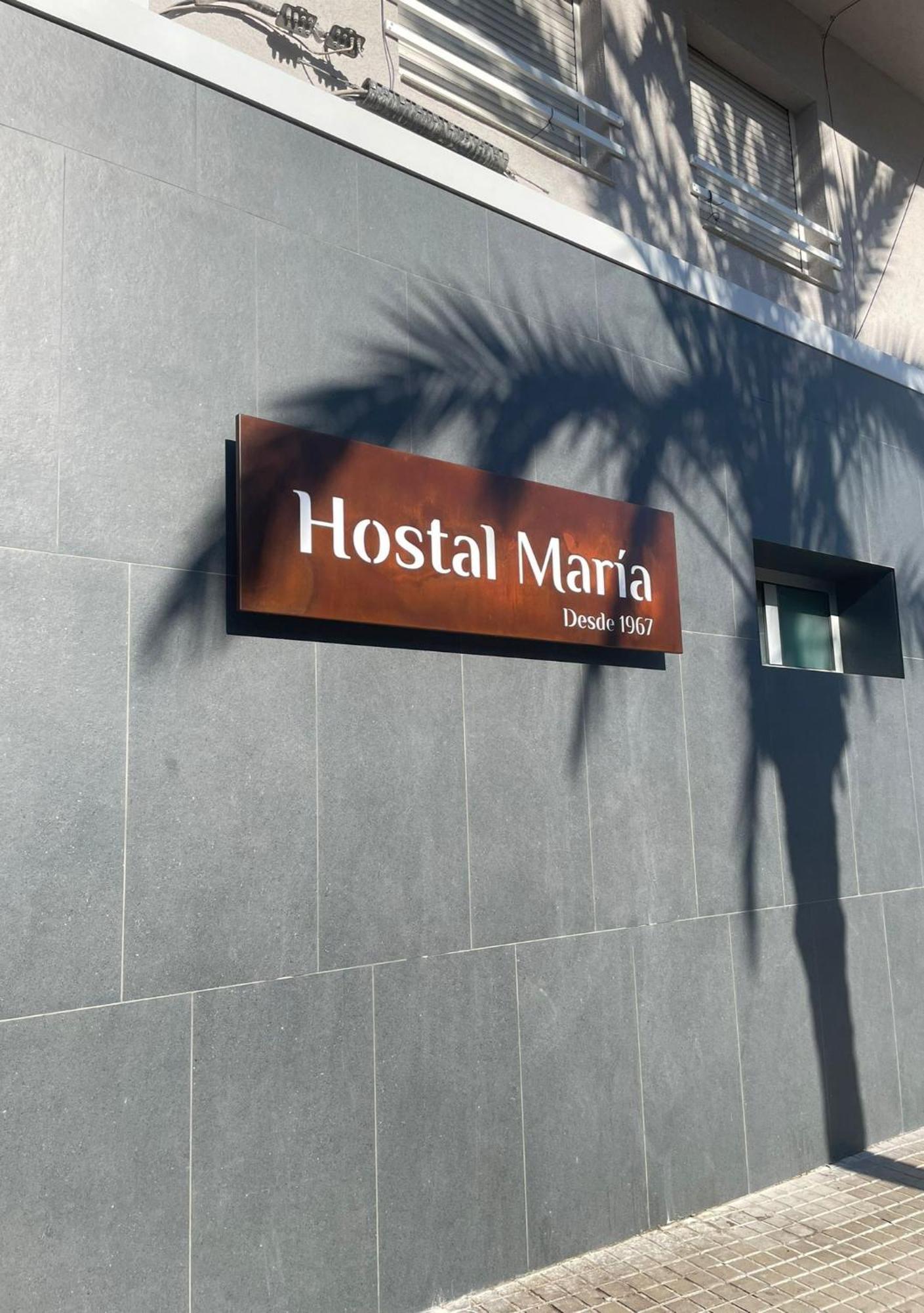 Hostal Maria Elche Exterior photo